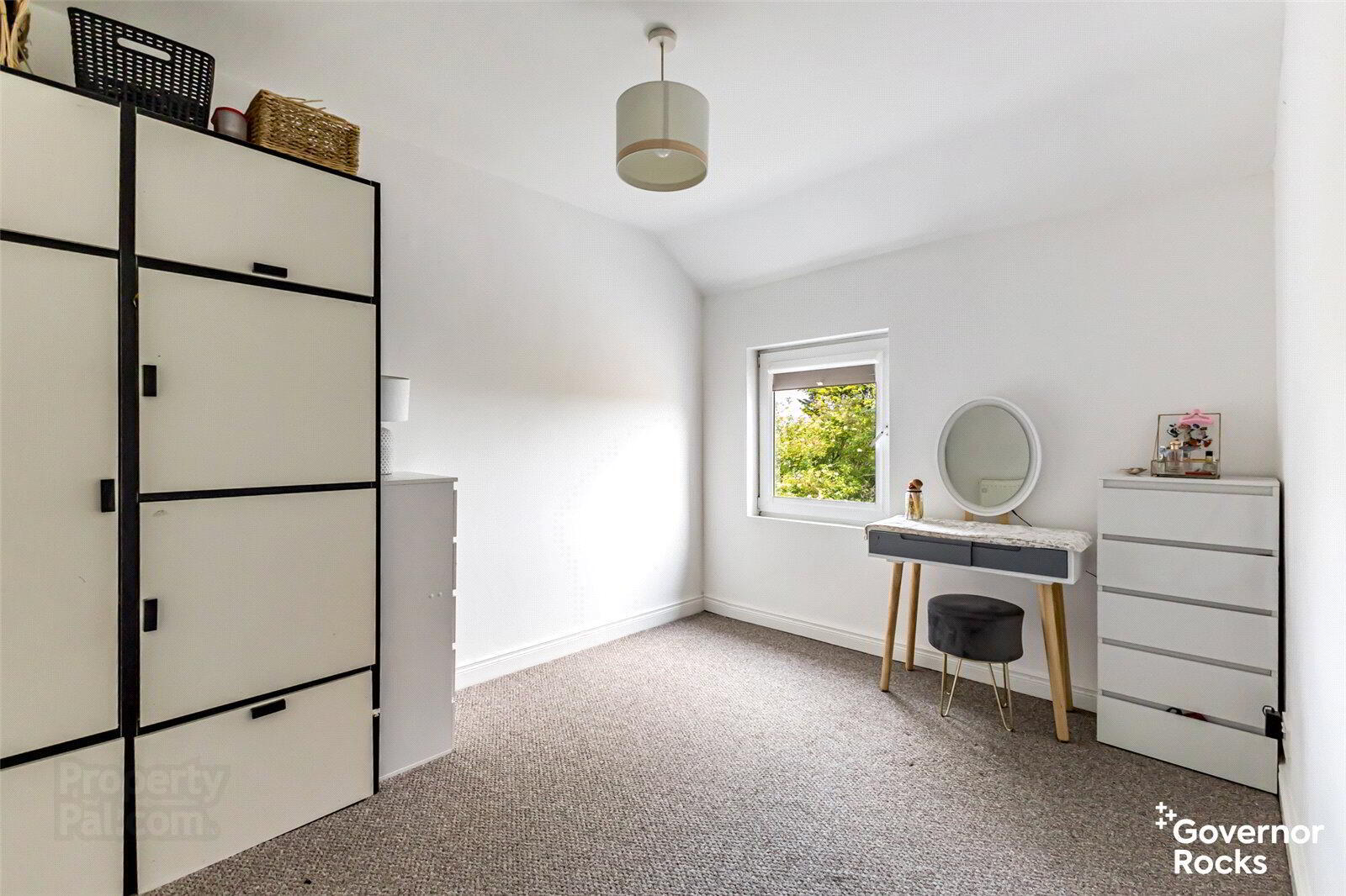18 Meadowbank Avenue 15 of 17