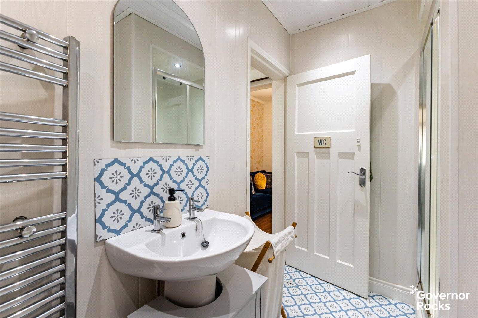 18 Meadowbank Avenue 11 of 17