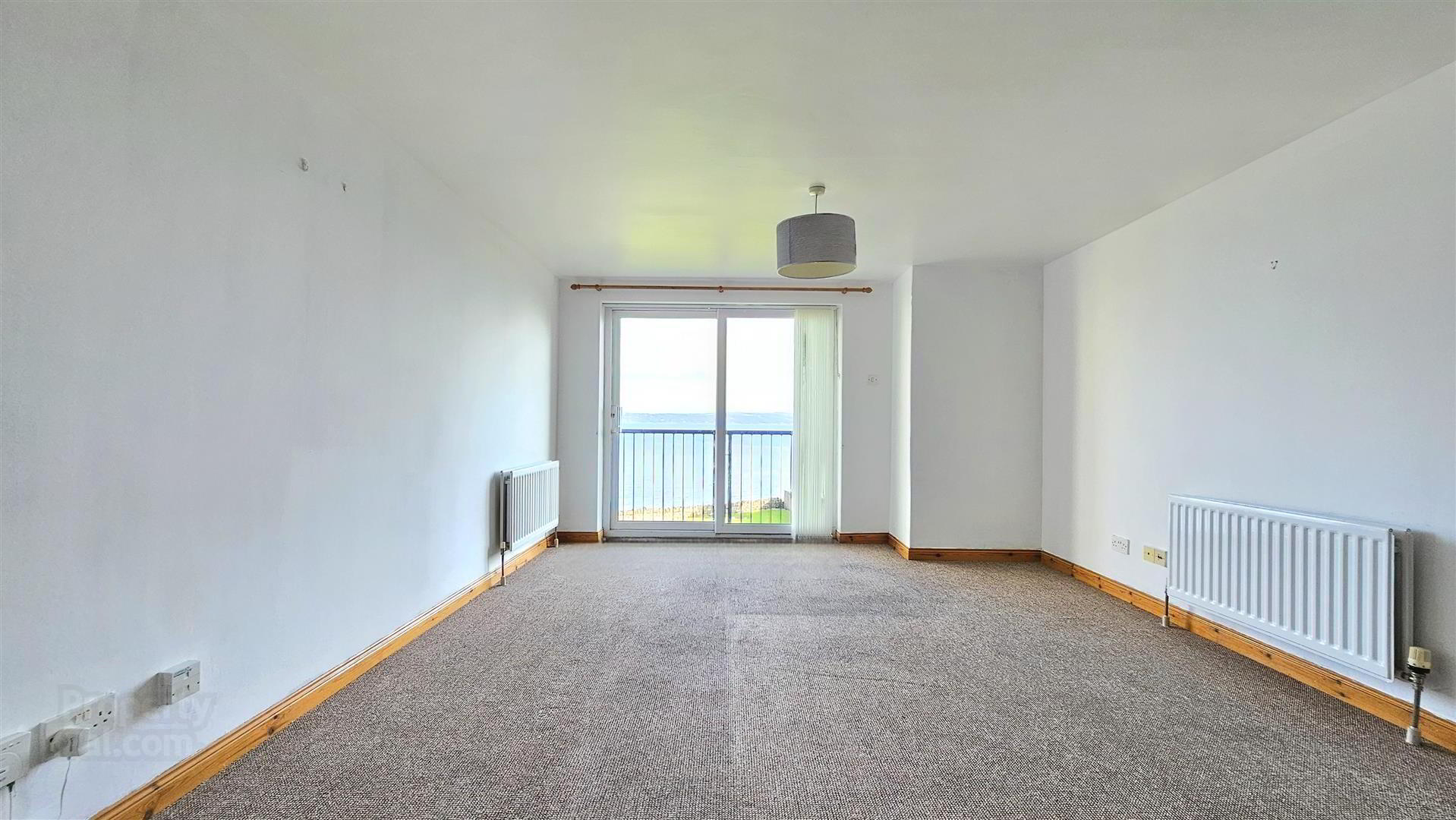 27 Castlerocklands 5 of 15