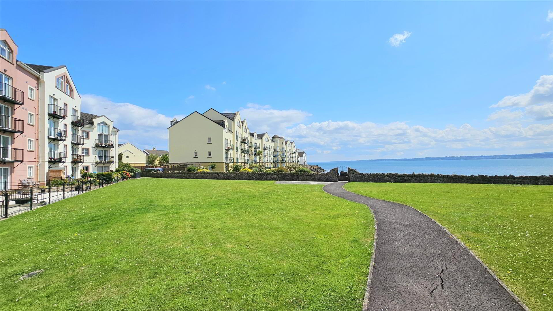 27 Castlerocklands 13 of 15