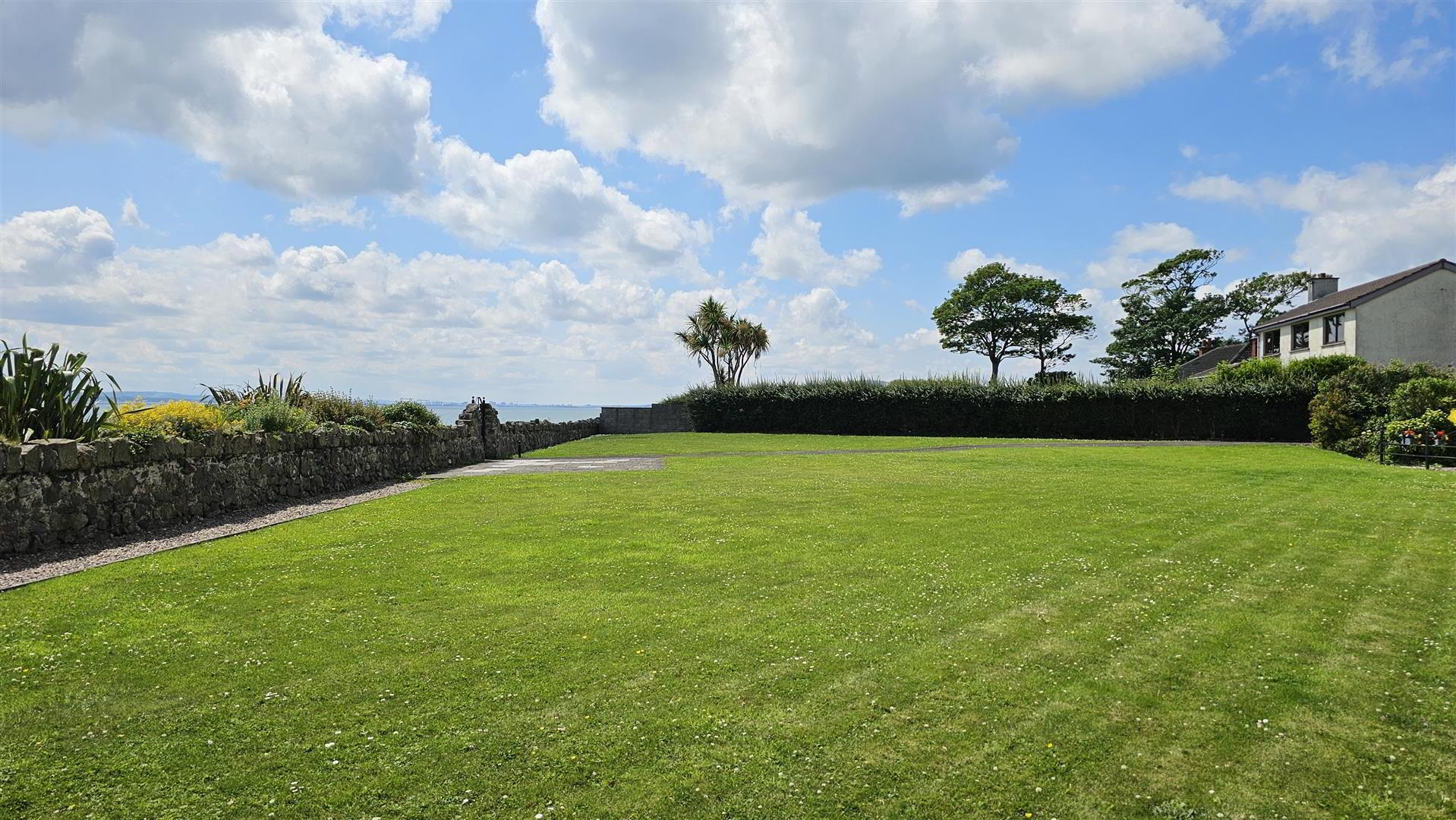 27 Castlerocklands 14 of 15