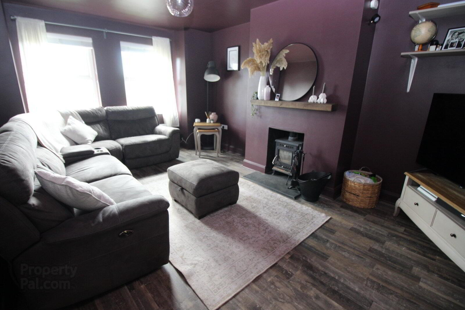 5 Leafield Court 4 of 11
