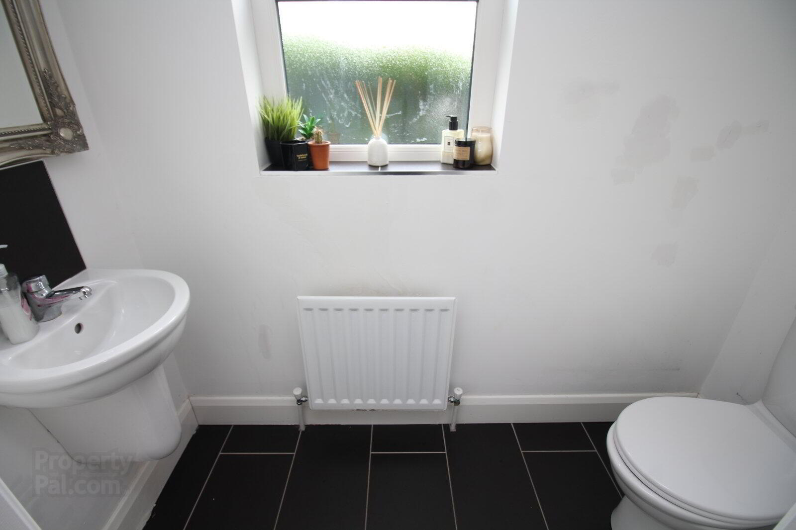 5 Leafield Court 3 of 11