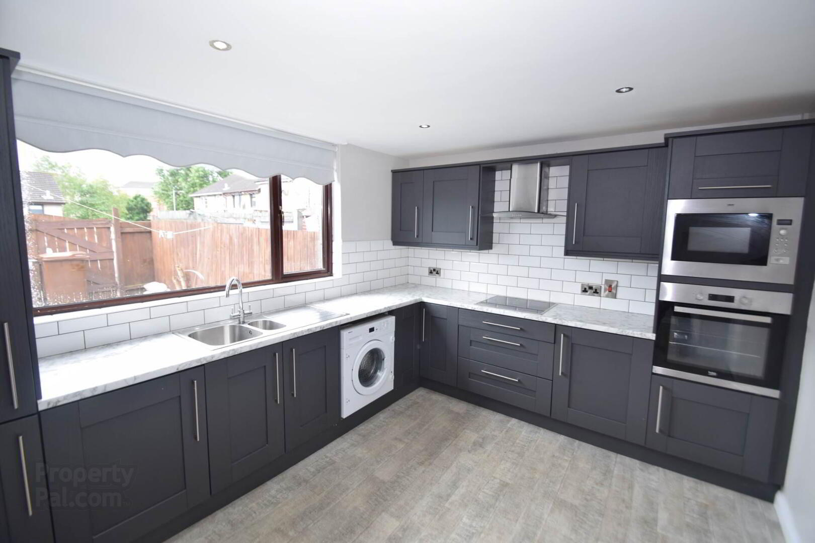24 Gardenmore Road 6 of 20