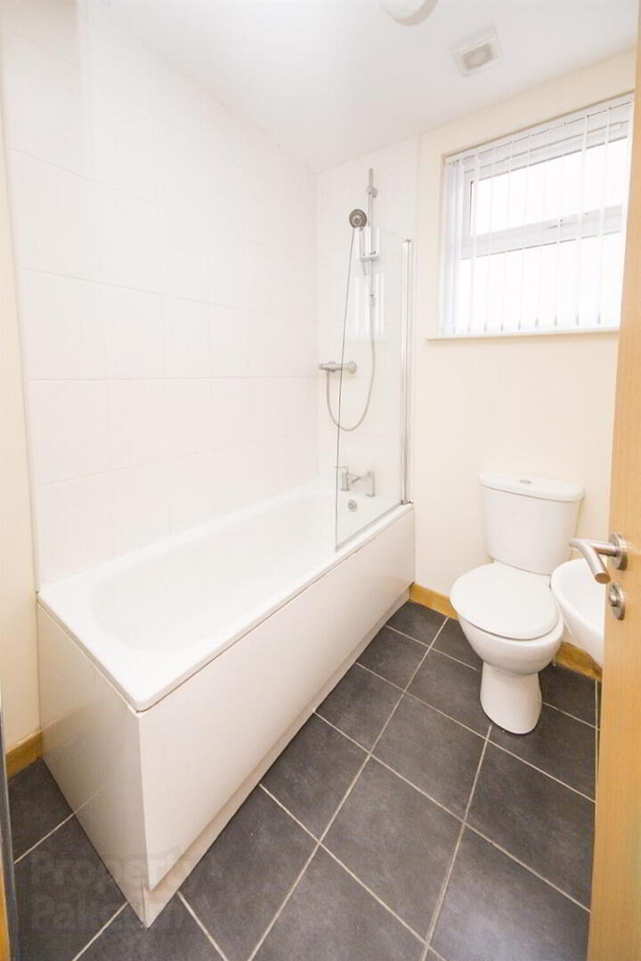 Apartment 2 11 Kinnaird Terrace 6 of 6