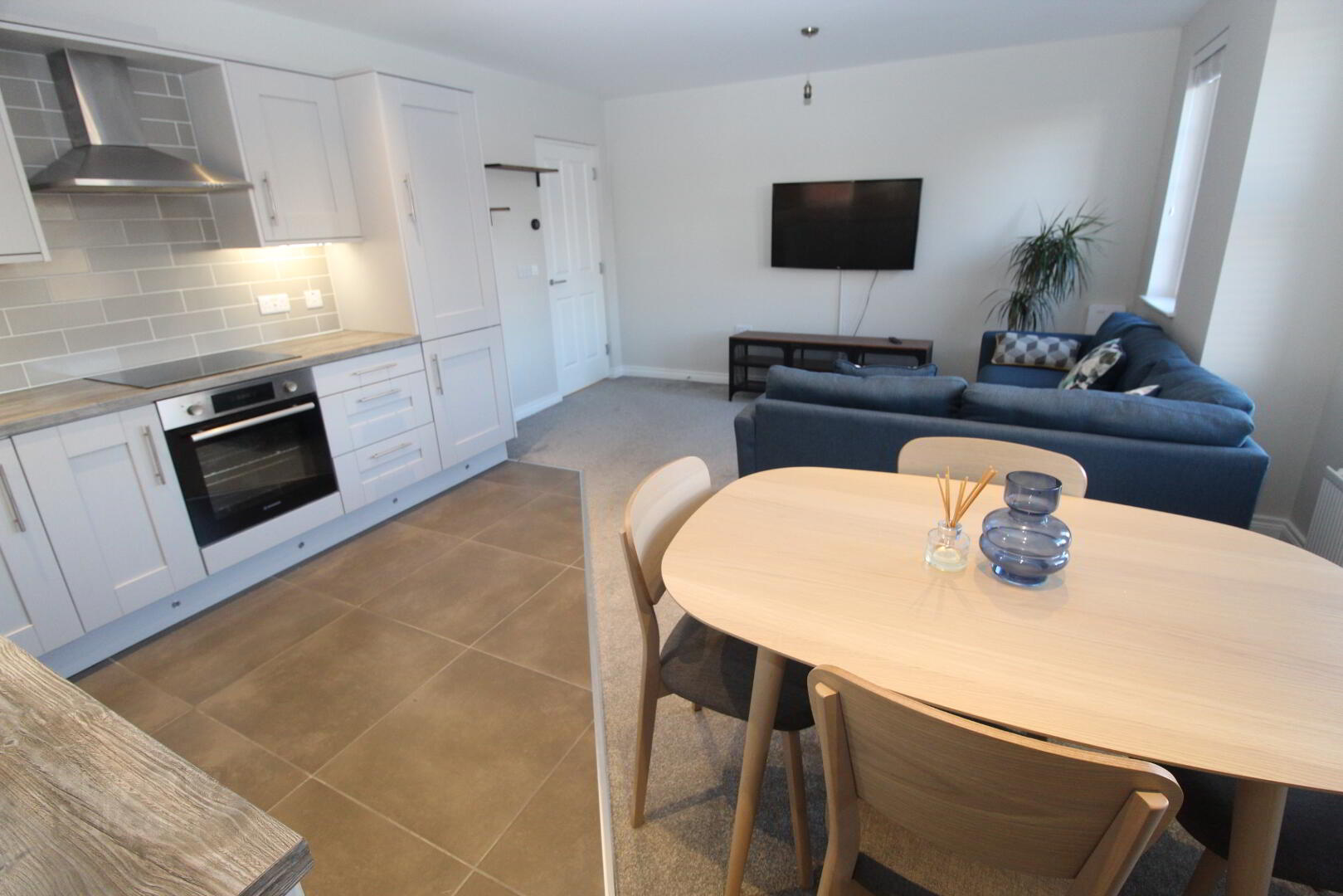 1 Loughan Hall, Apt 3 Comber Road 3 of 7