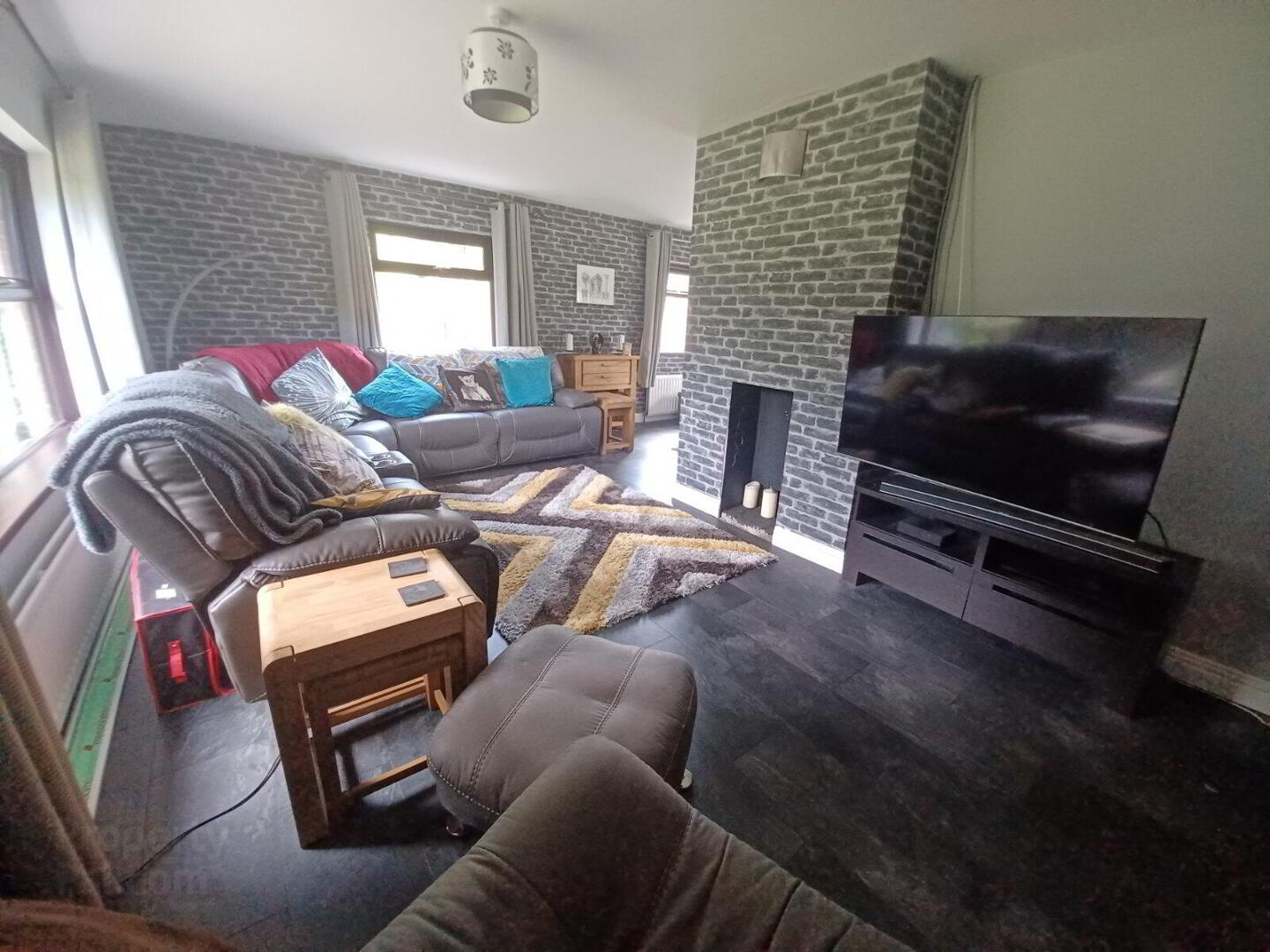 property description image