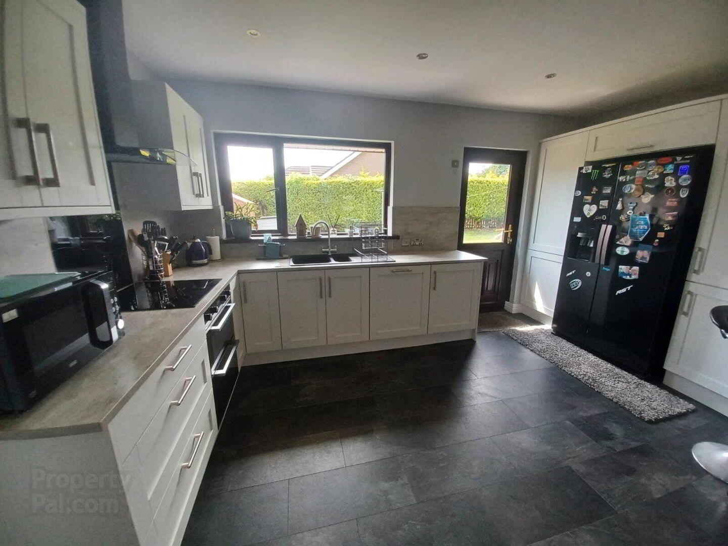 11 Bessfield Avenue 5 of 14