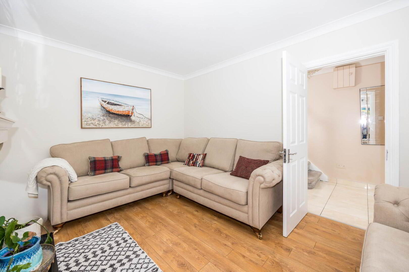 46a Lorcan Crescent 4 of 29