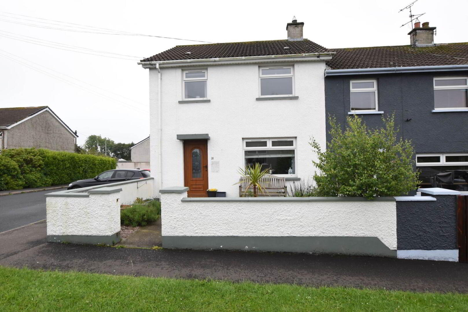 property description image