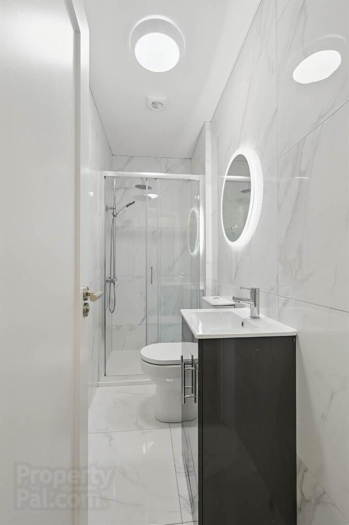 Apt 2, 37 Wellington Park 12 of 14