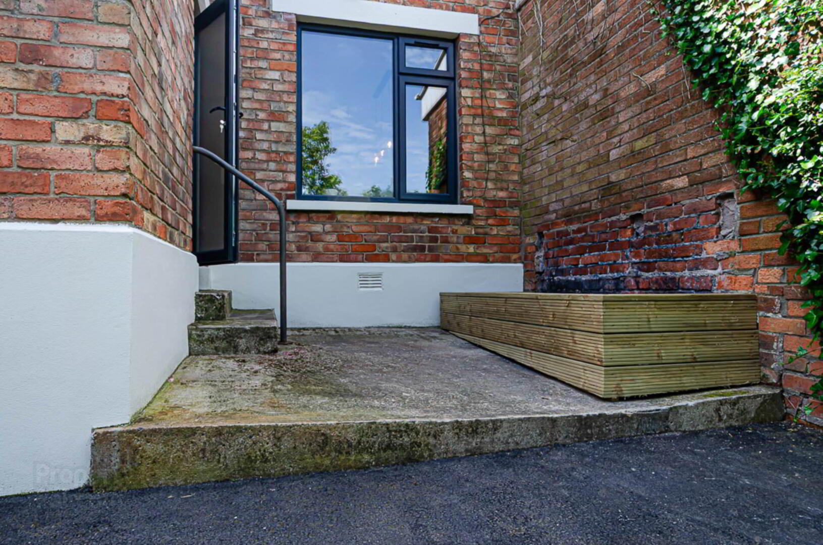 4 Mount Merrion Drive 56 of 56