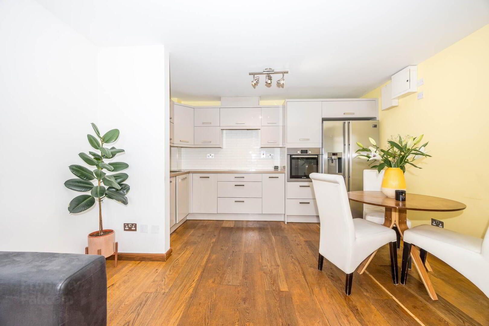 3 Parkview Grove 11 of 22