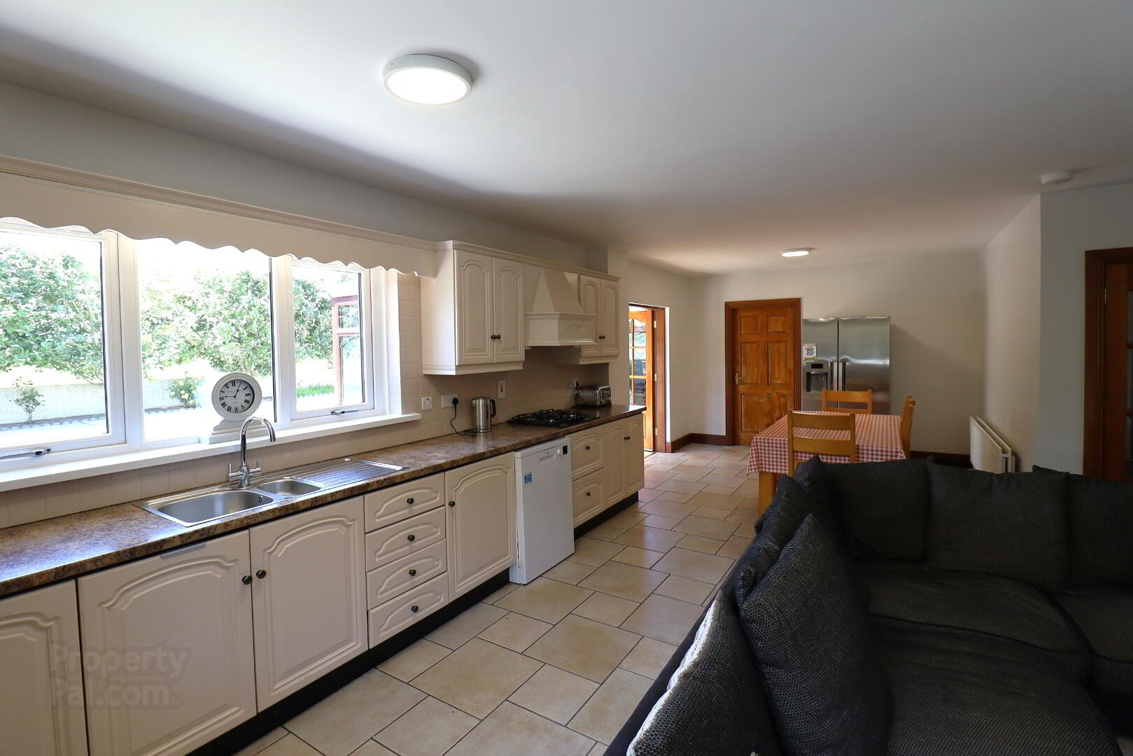 17a Leestone Road 18 of 42