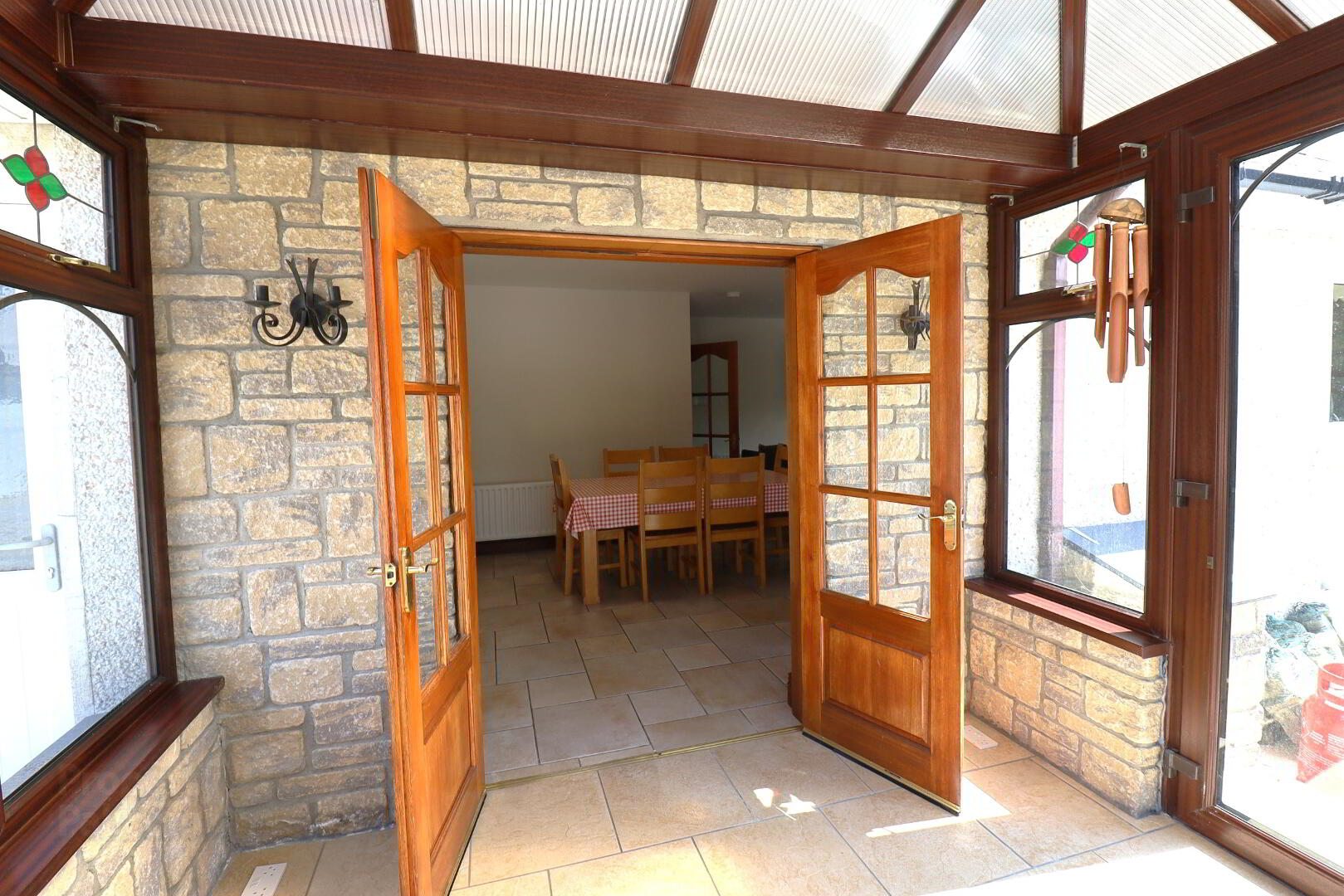 17a Leestone Road 25 of 42