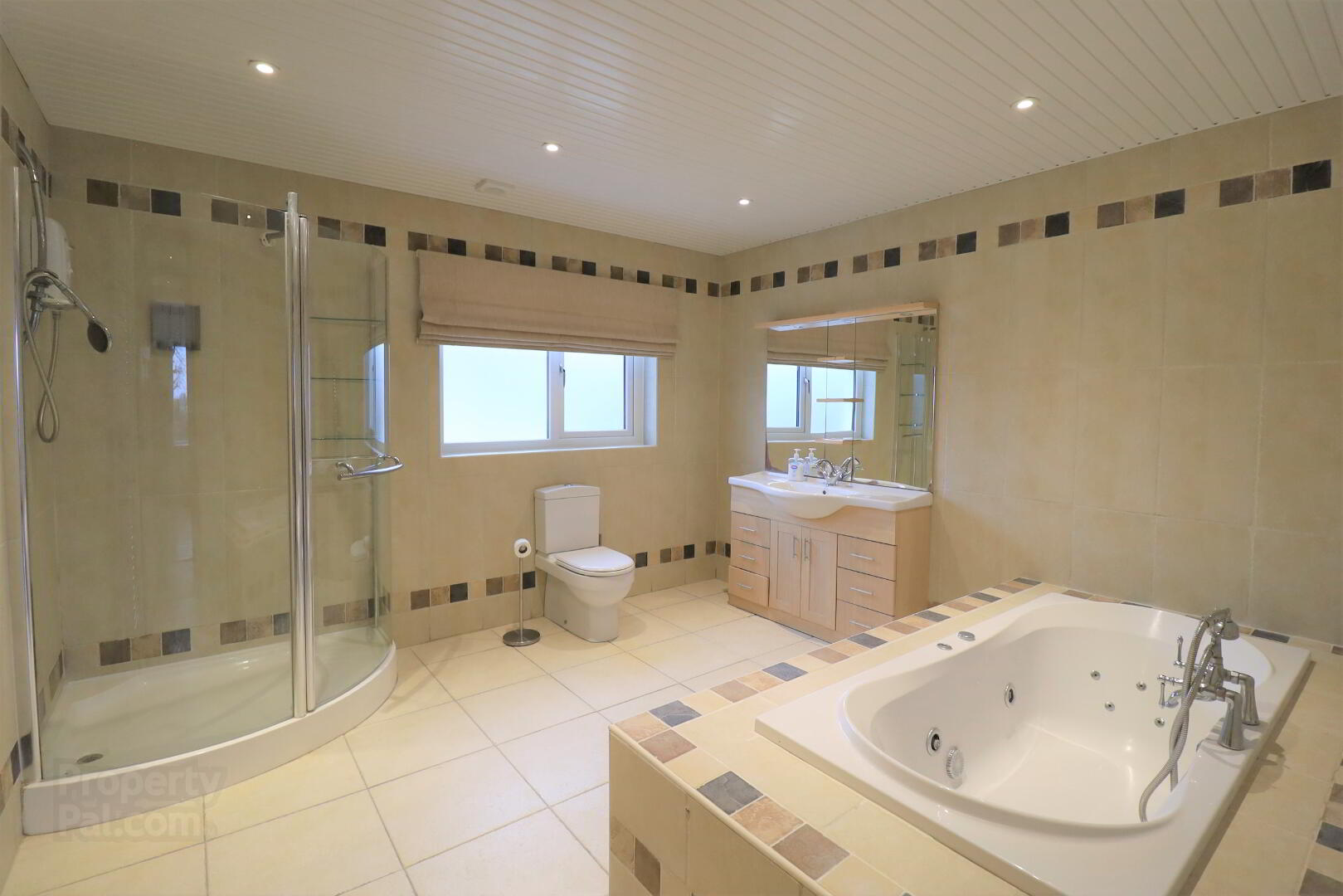 17a Leestone Road 35 of 42