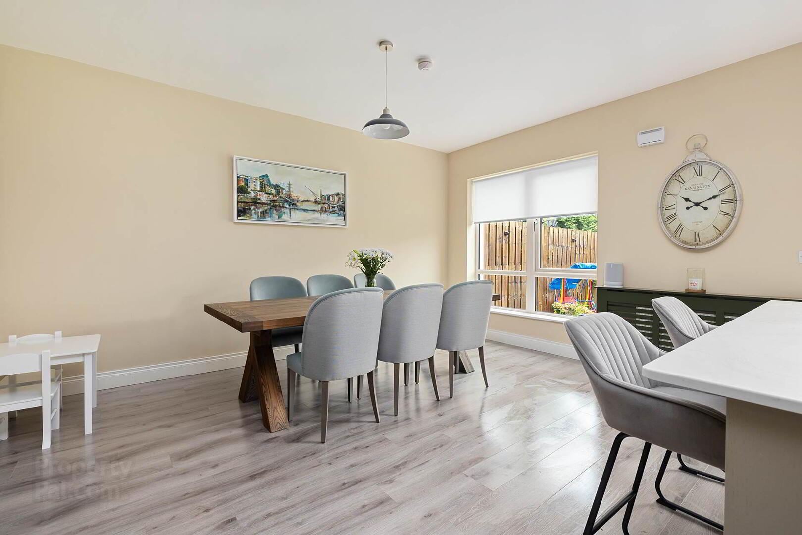 26 Somerton Avenue 7 of 31