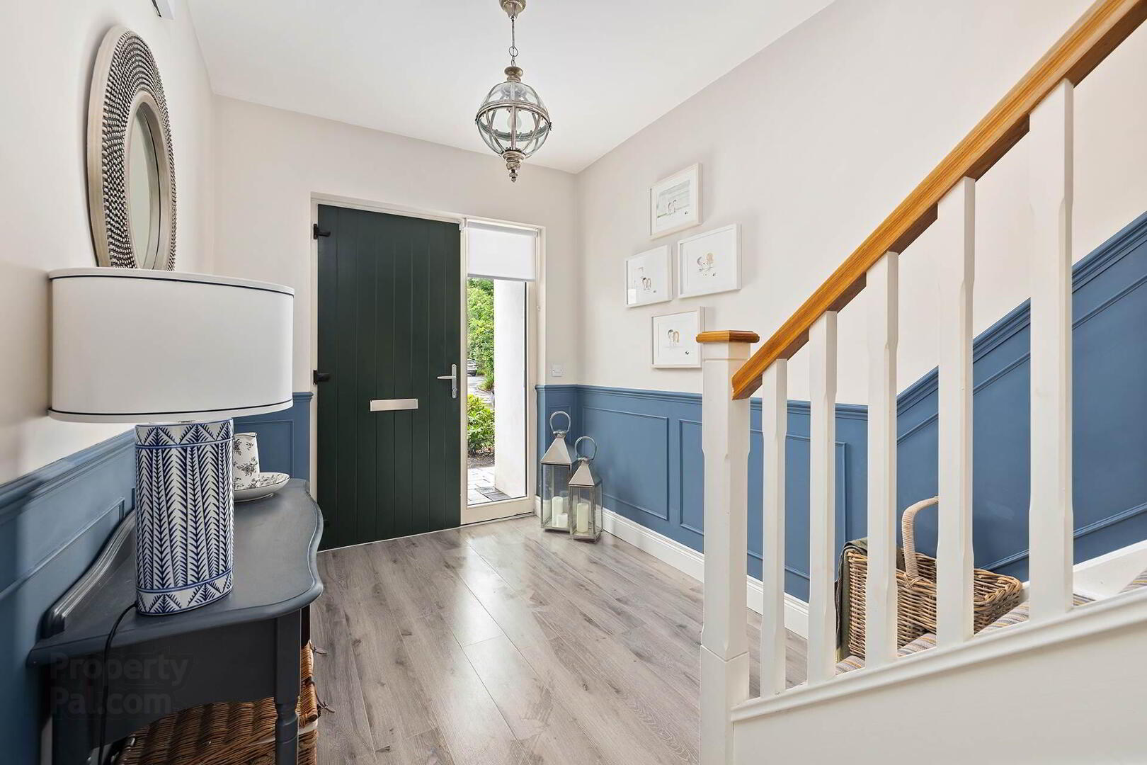 26 Somerton Avenue 11 of 31