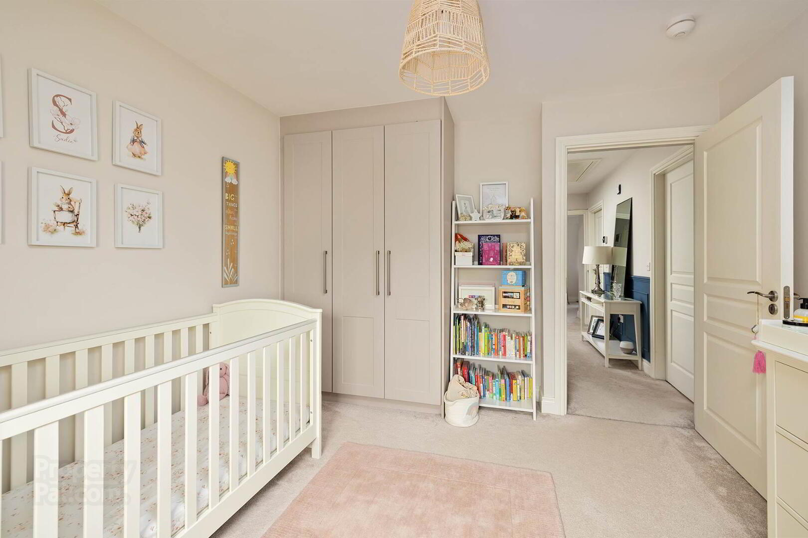 26 Somerton Avenue 24 of 31
