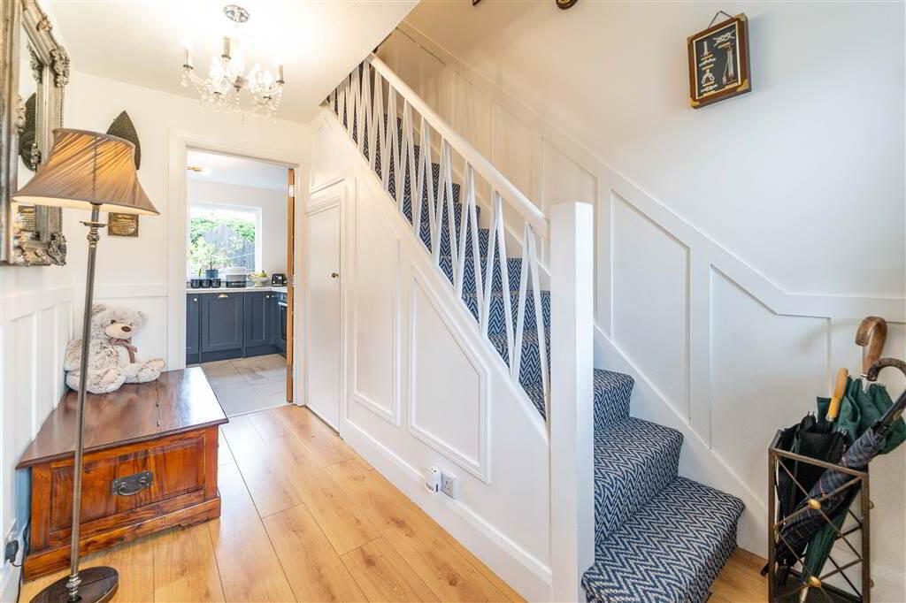 60 Ashbury Road 2 of 20