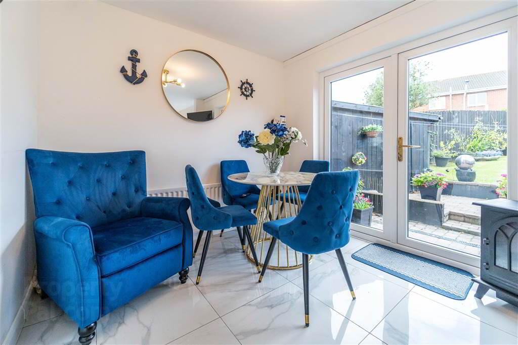60 Ashbury Road 7 of 20