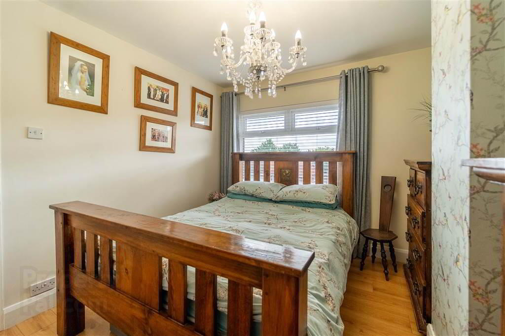 60 Ashbury Road 13 of 20