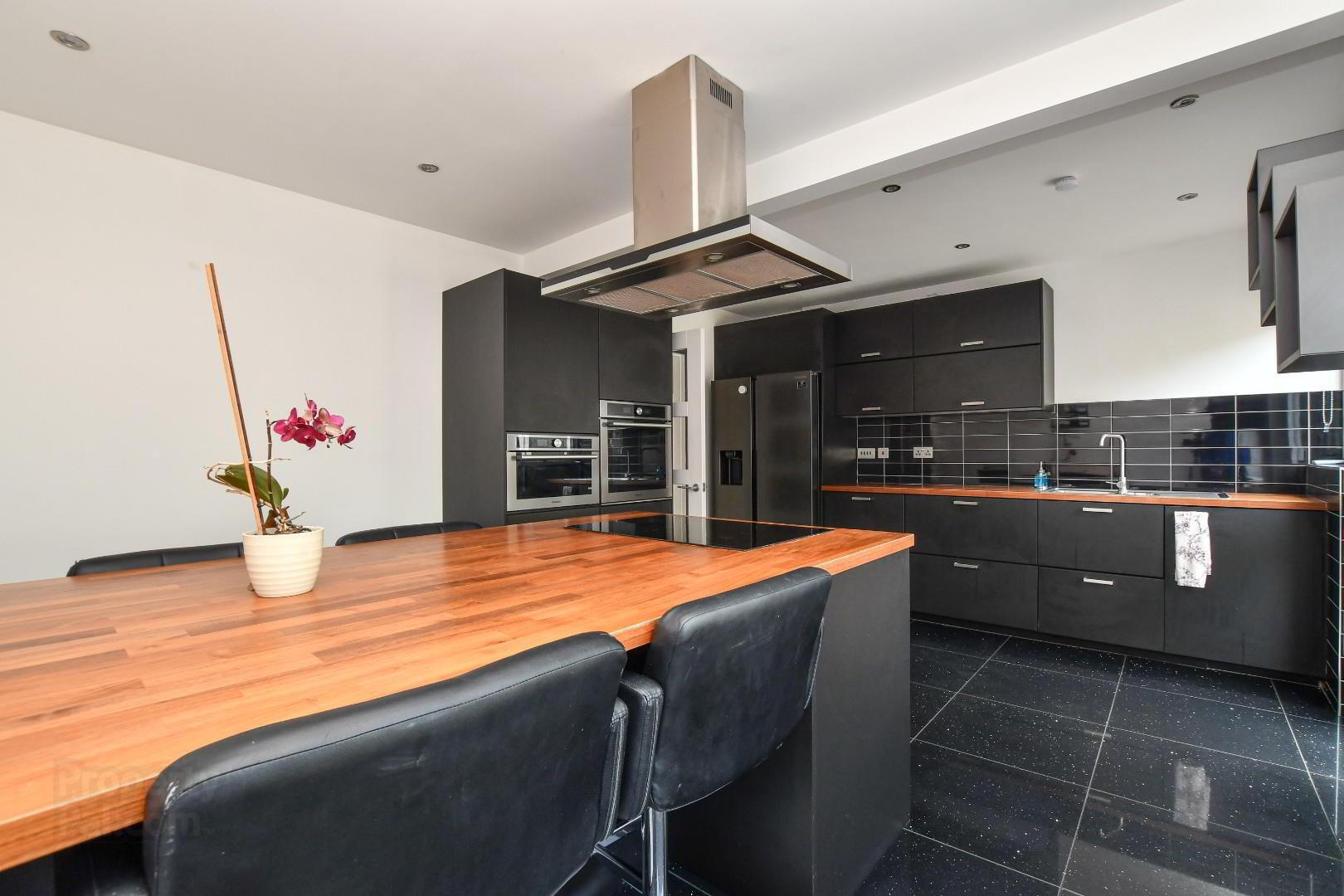 26 Castlelodge Avenue 7 of 27