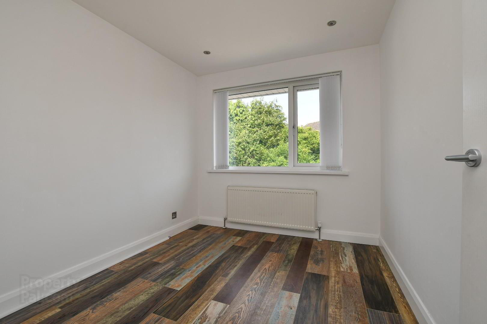 26 Castlelodge Avenue 18 of 27