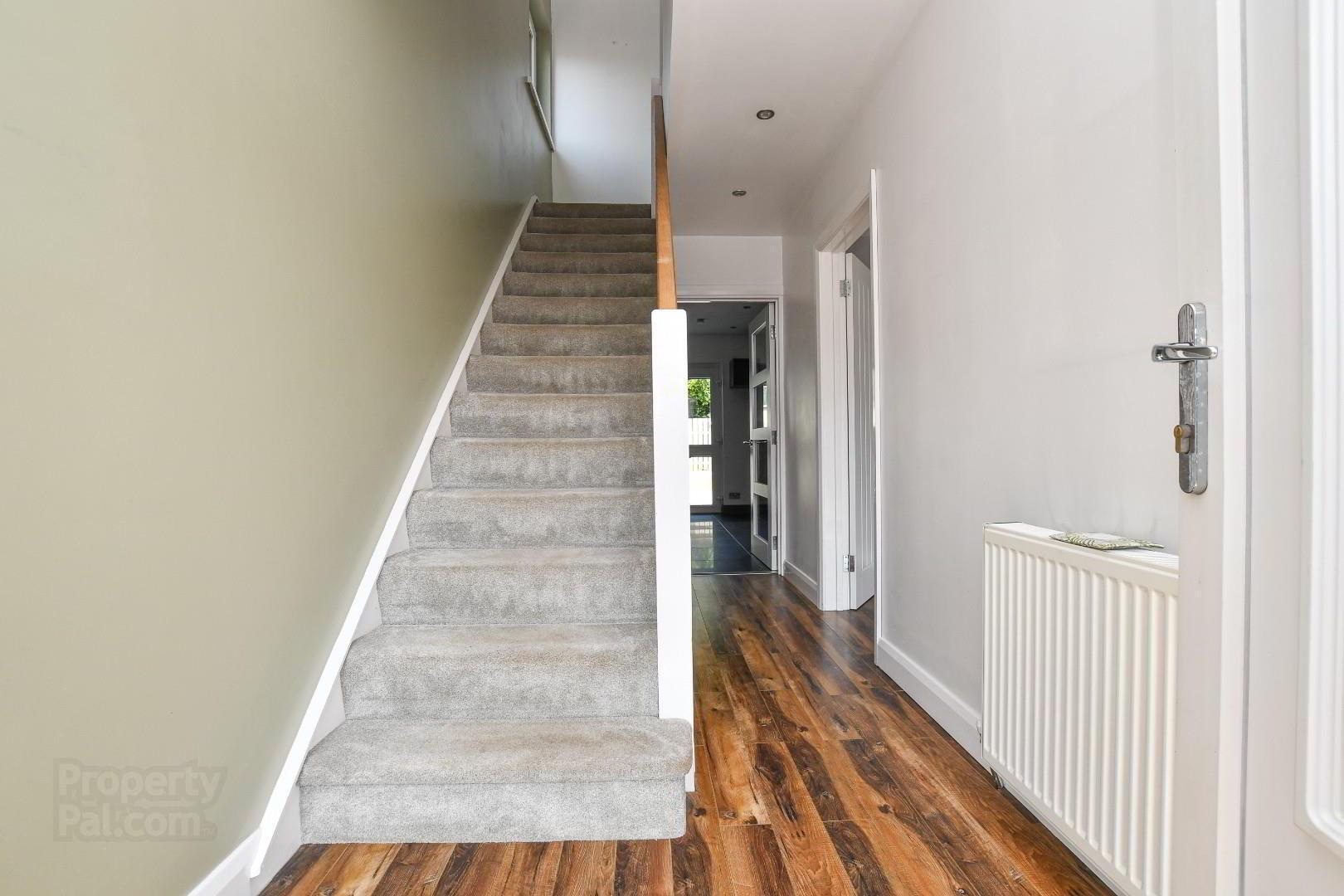 26 Castlelodge Avenue 11 of 27
