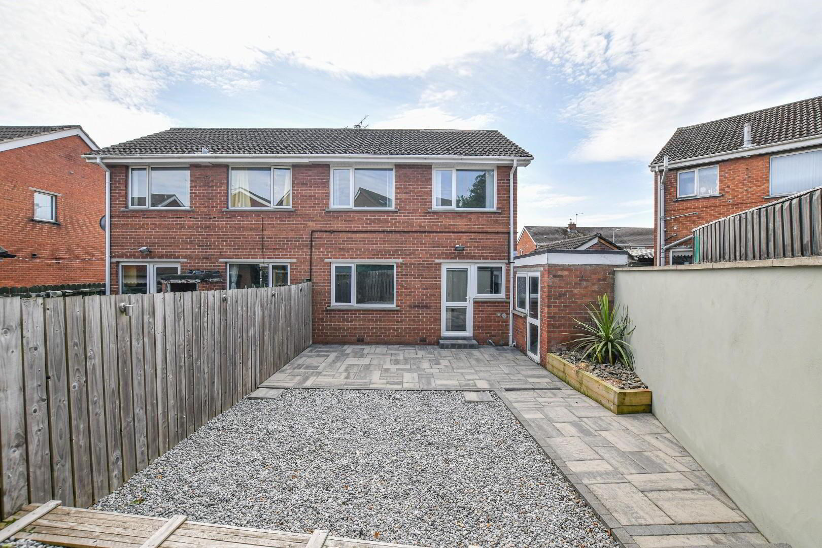 26 Castlelodge Avenue 22 of 27
