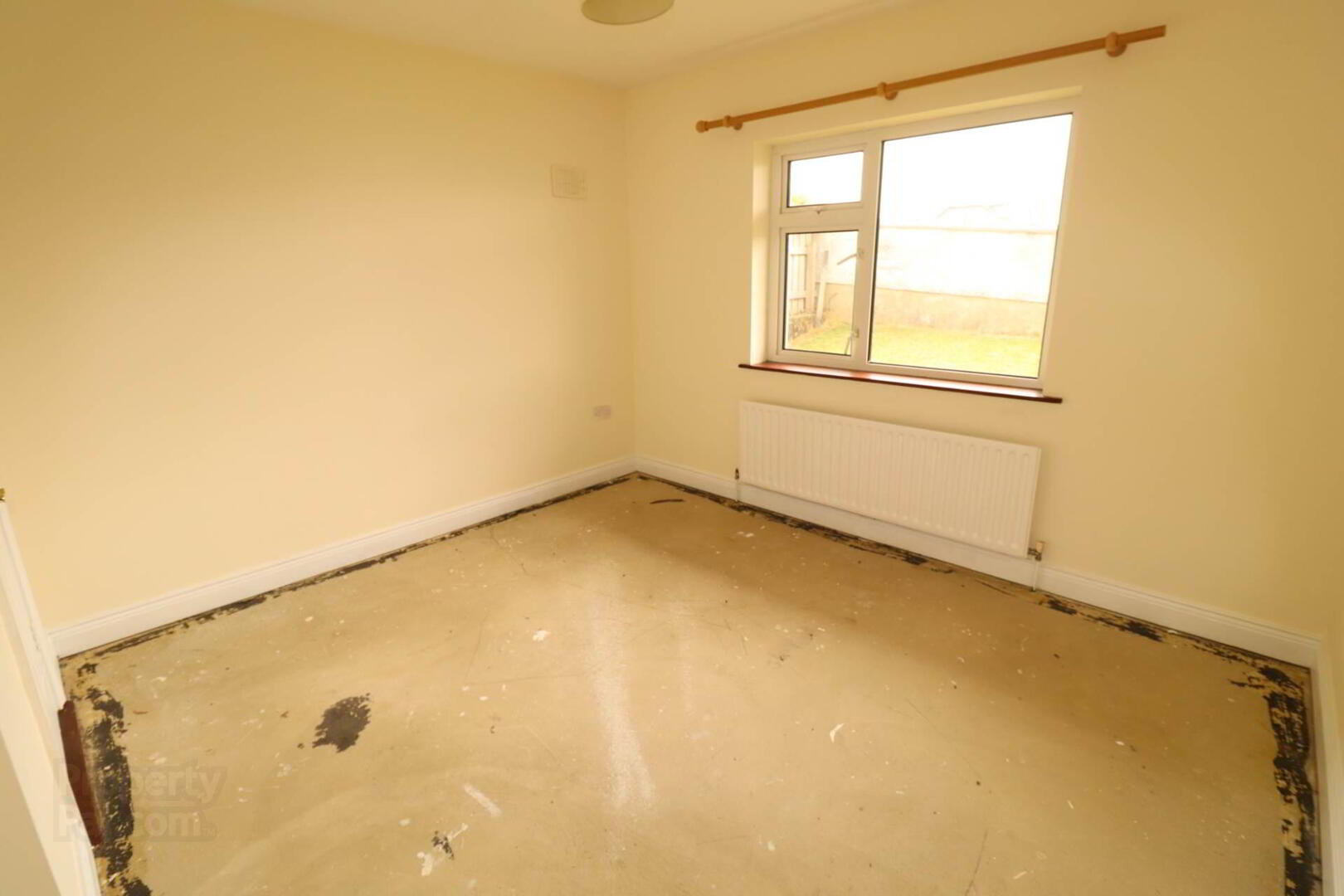 31 Tullan Strand Road 18 of 27
