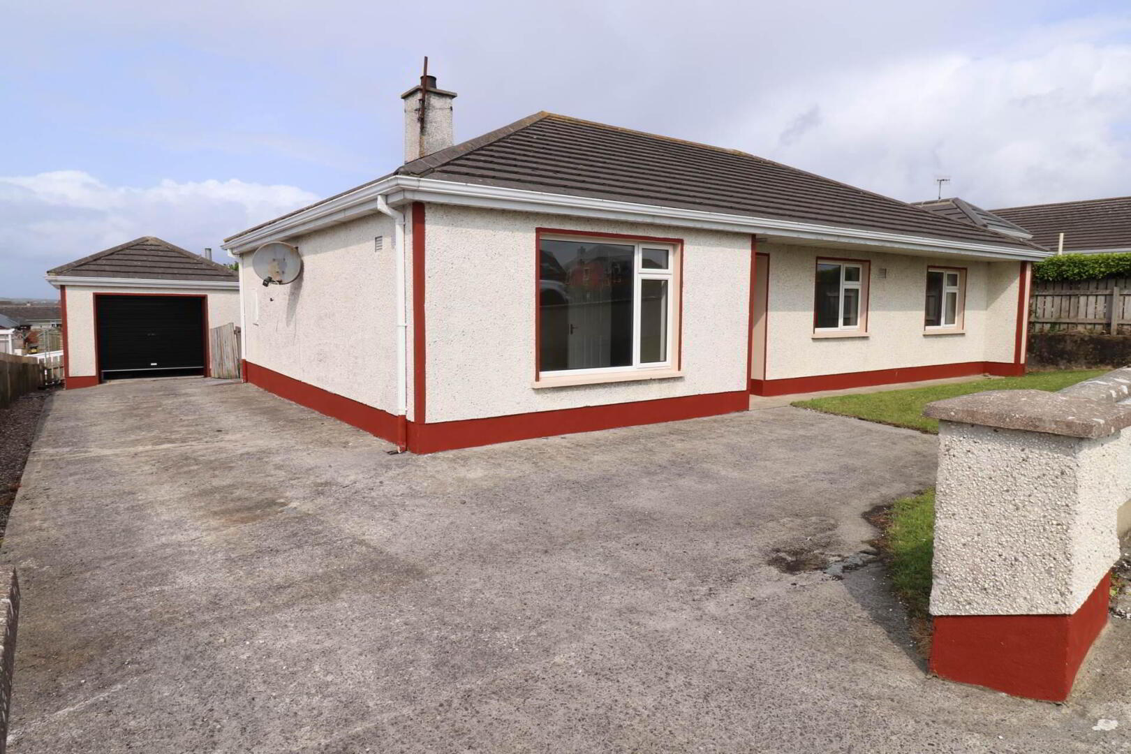 31 Tullan Strand Road 5 of 27