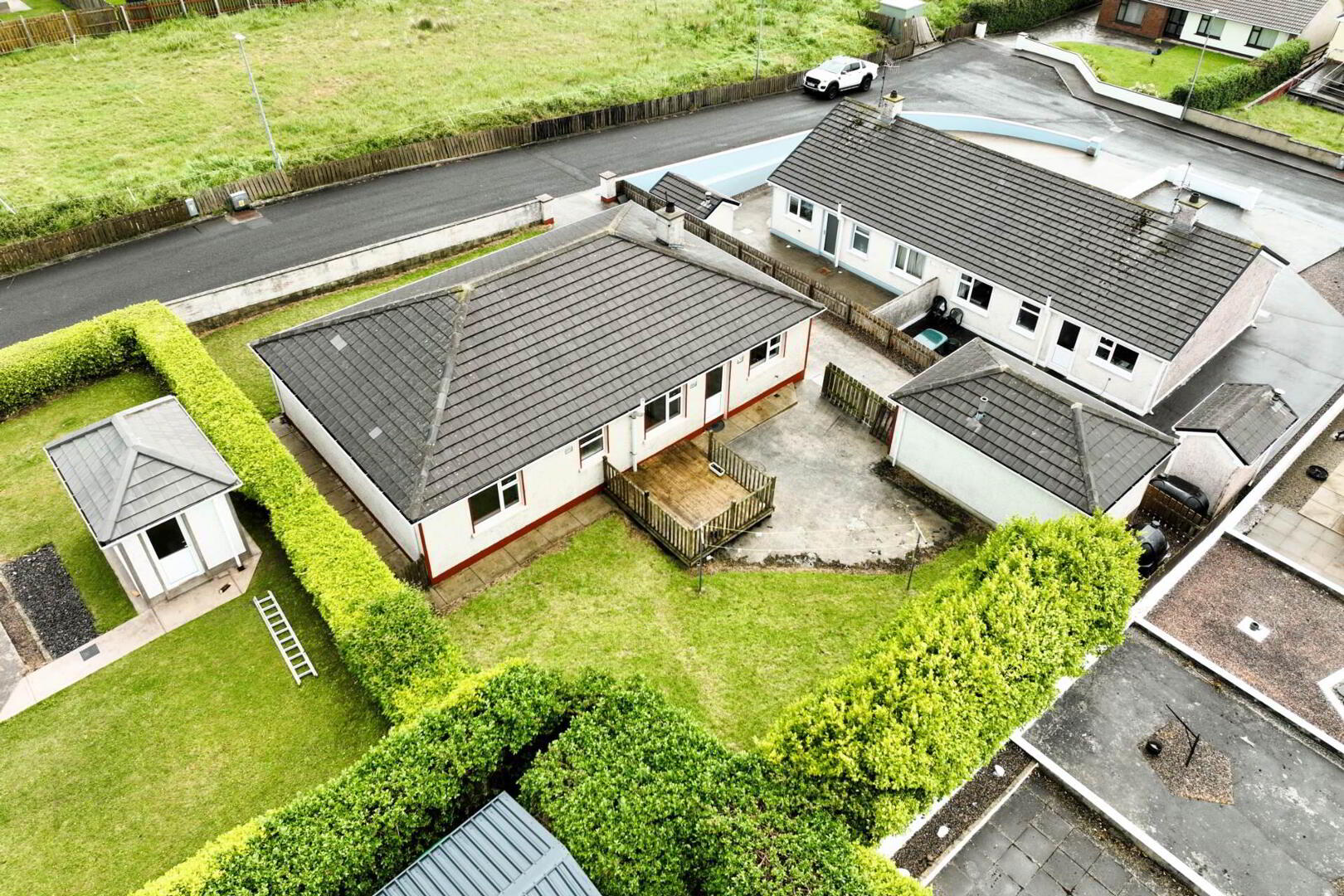 31 Tullan Strand Road 24 of 27