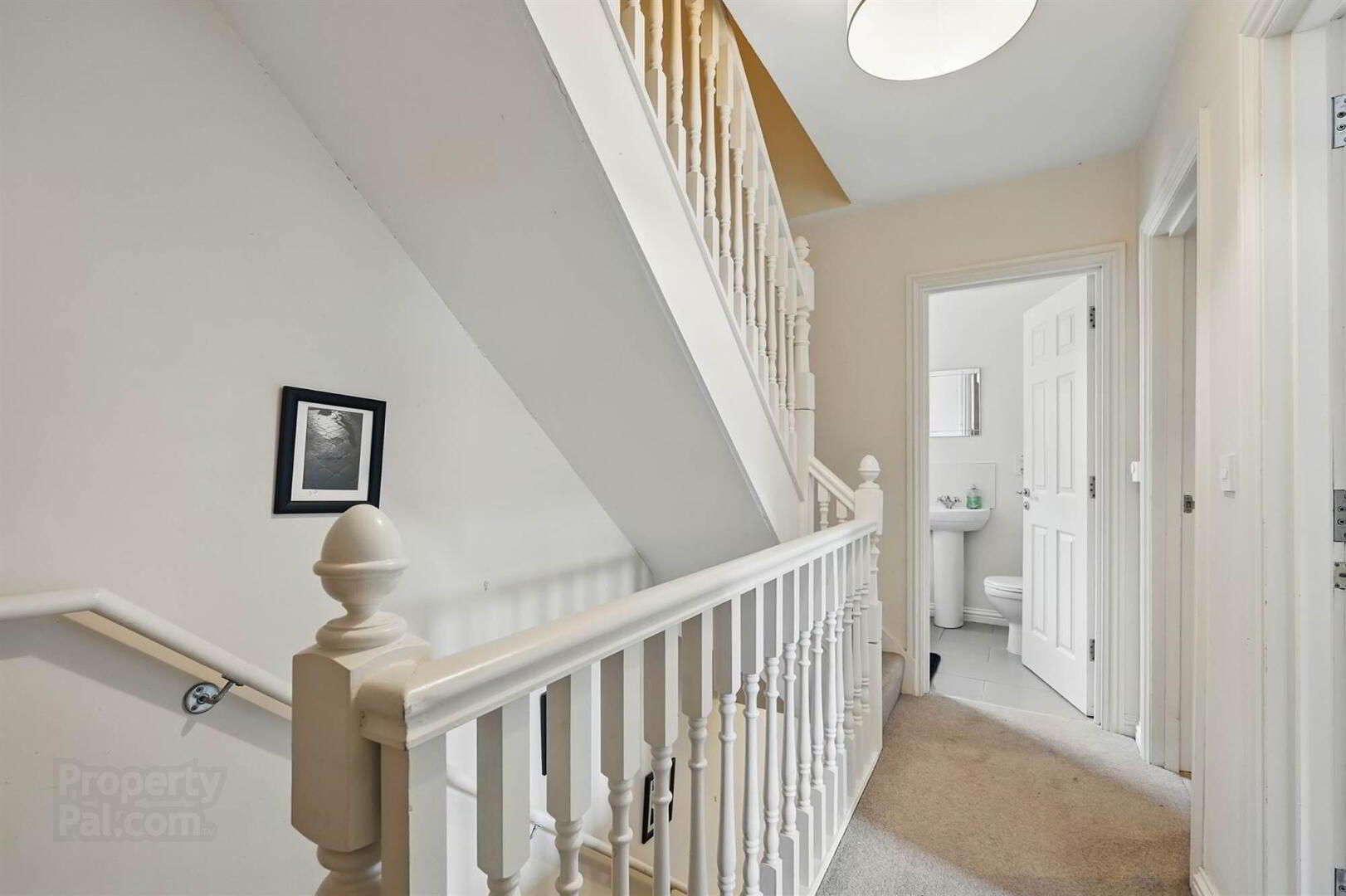 24 Ashley Courtyard, 1a Fane Street 7 of 13