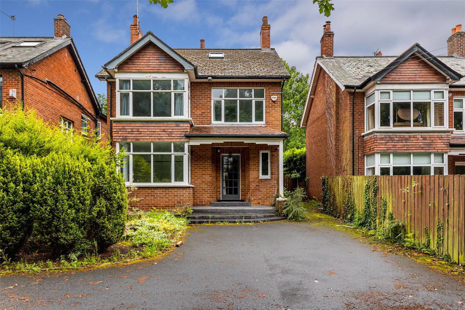 6 Upper Malone Road 1 of 40
