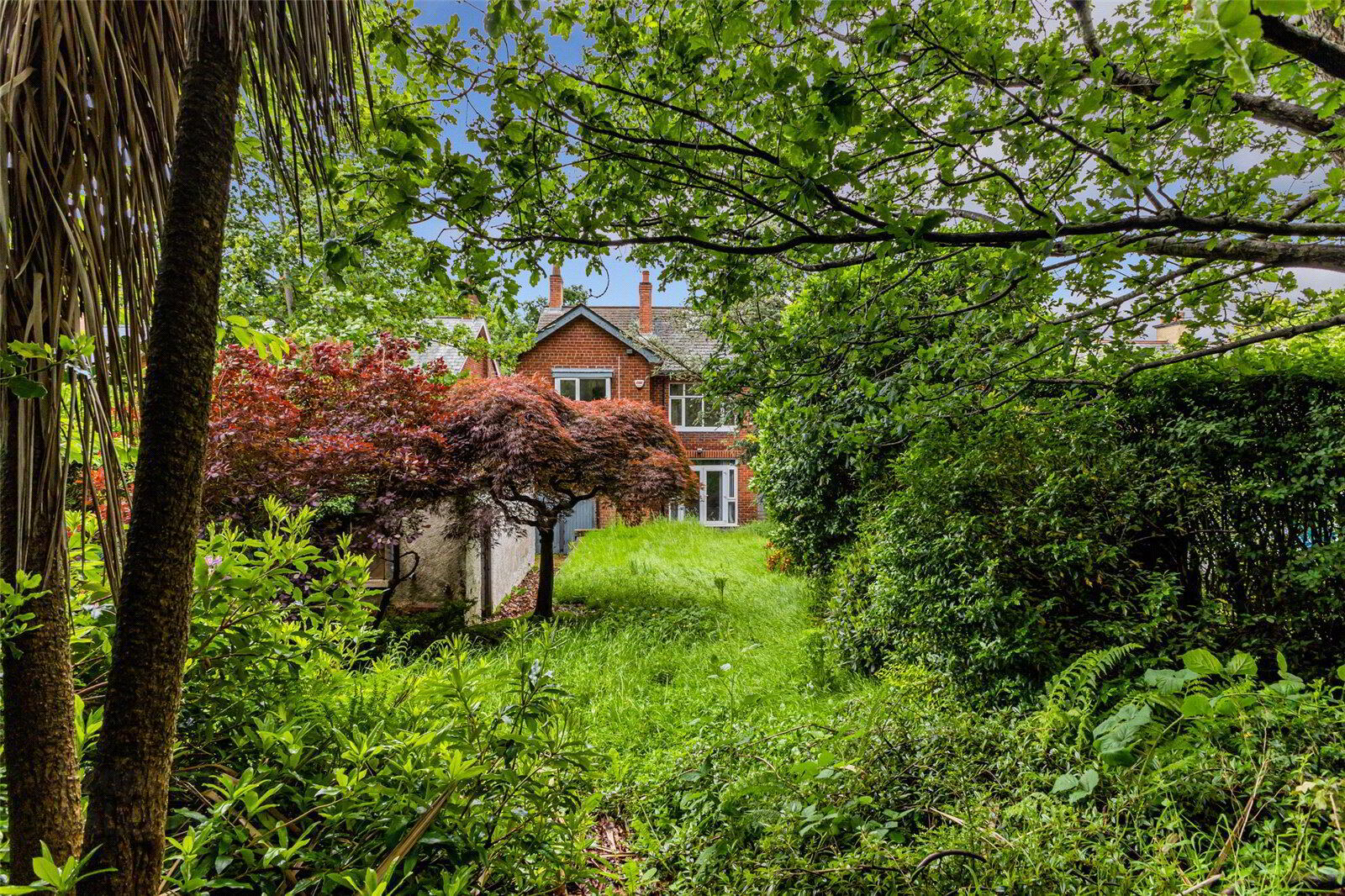 6 Upper Malone Road 40 of 40