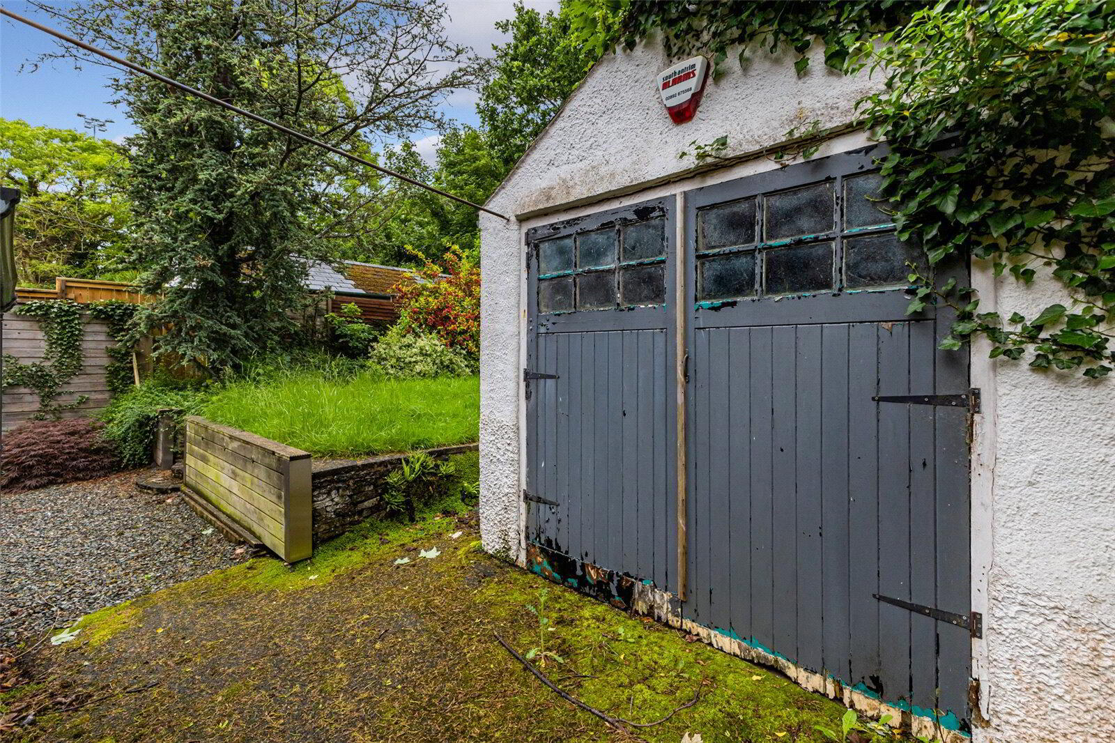 6 Upper Malone Road 38 of 40