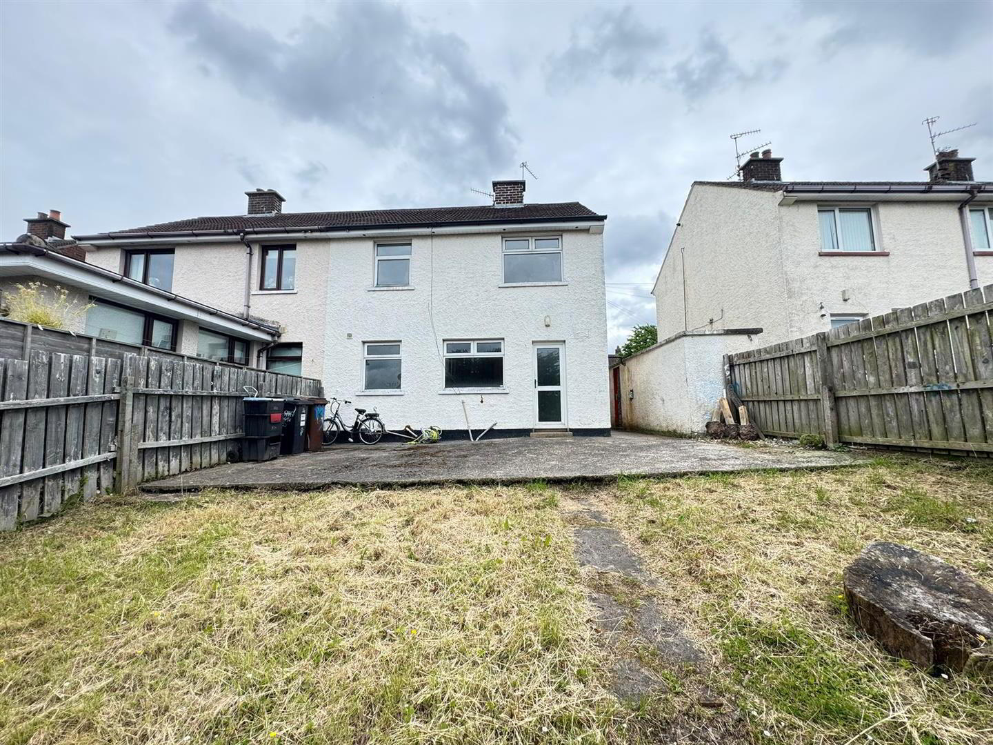 43 Rathcoole Drive 9 of 10
