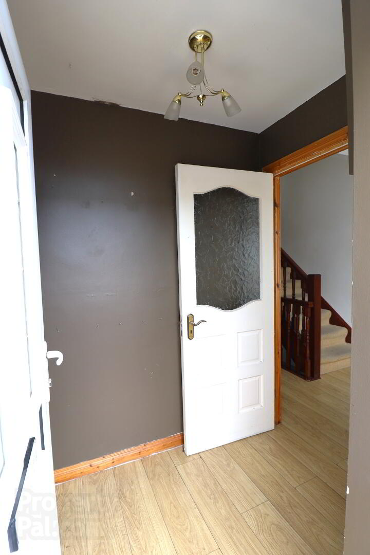 31 Harbour Road 3 of 23