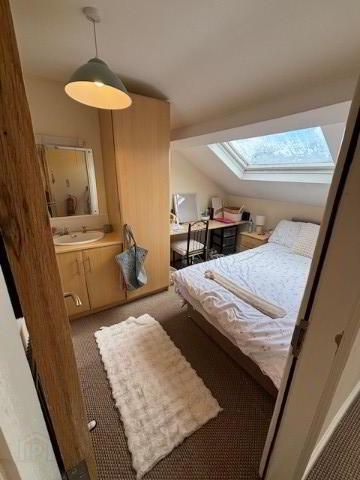 Great House, 72 Rugby Avenue 43 of 52