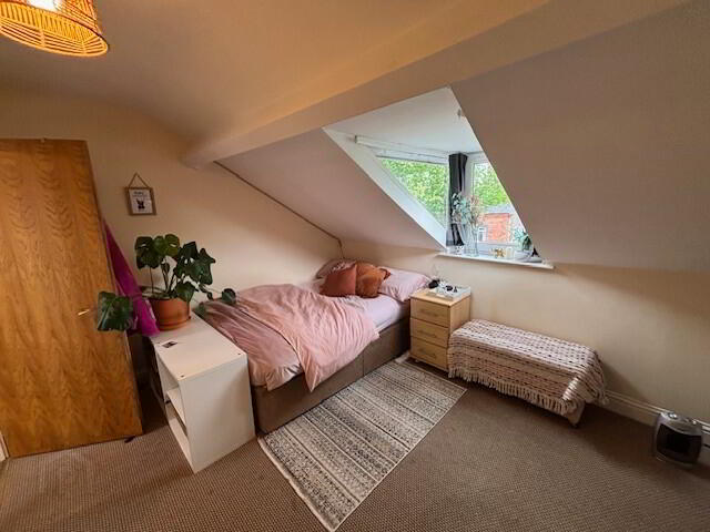 Great House, 72 Rugby Avenue 46 of 52