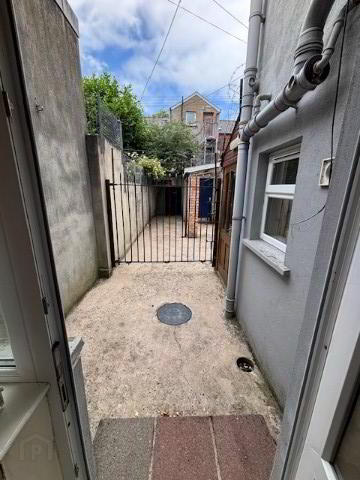 Great House, 72 Rugby Avenue 52 of 52