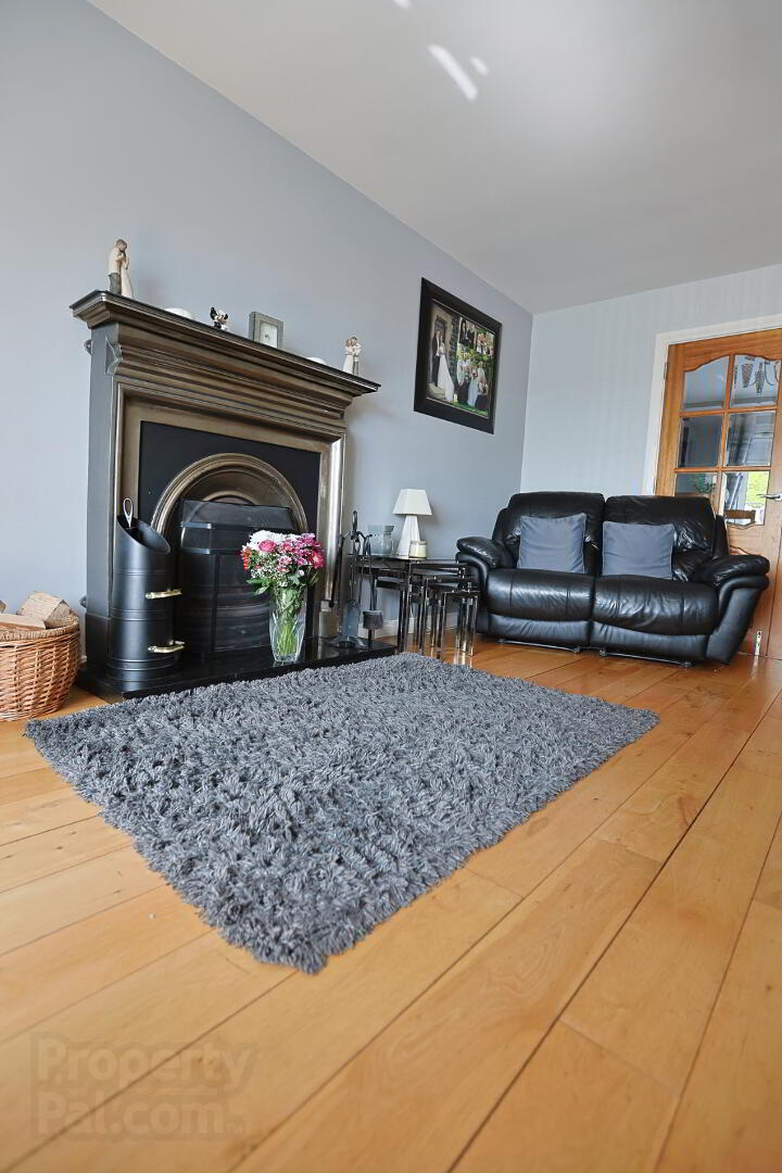 2 Chasewood Manor 14 of 61