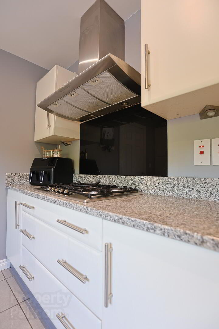 2 Chasewood Manor 20 of 61
