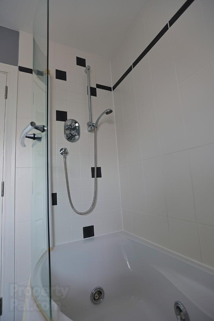 2 Chasewood Manor 54 of 61