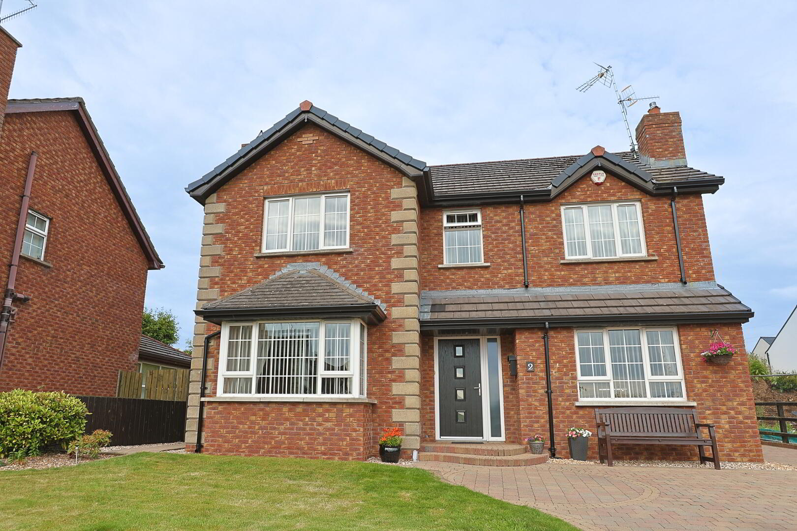 property description image