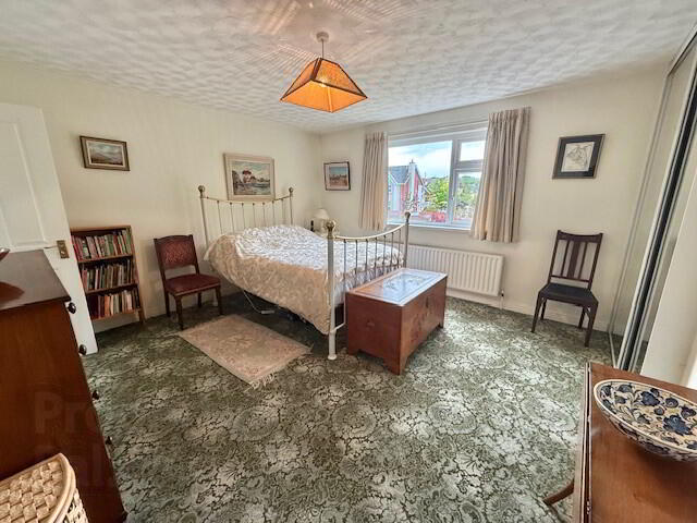 54 Woodvale Road 17 of 35
