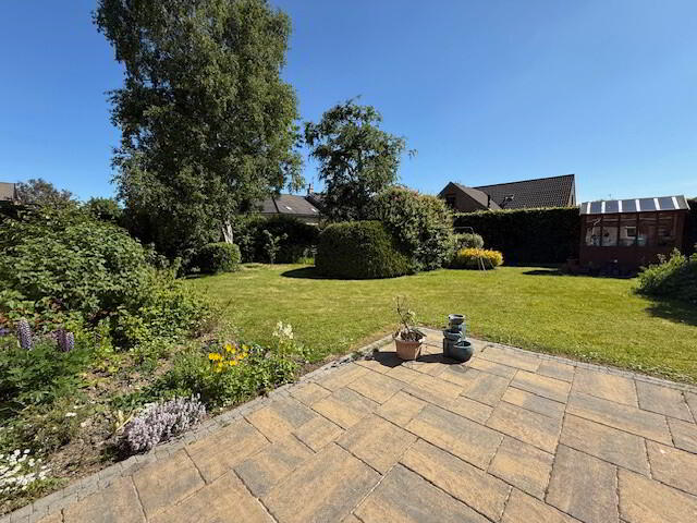 54 Woodvale Road 26 of 35