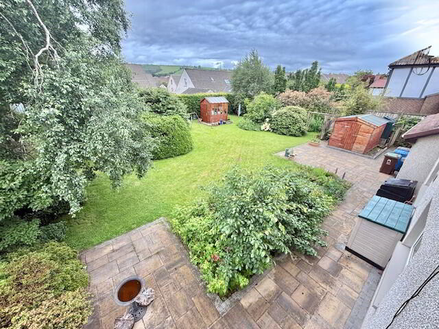 54 Woodvale Road 33 of 35