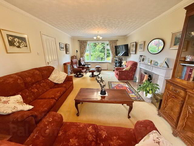 54 Woodvale Road 7 of 35